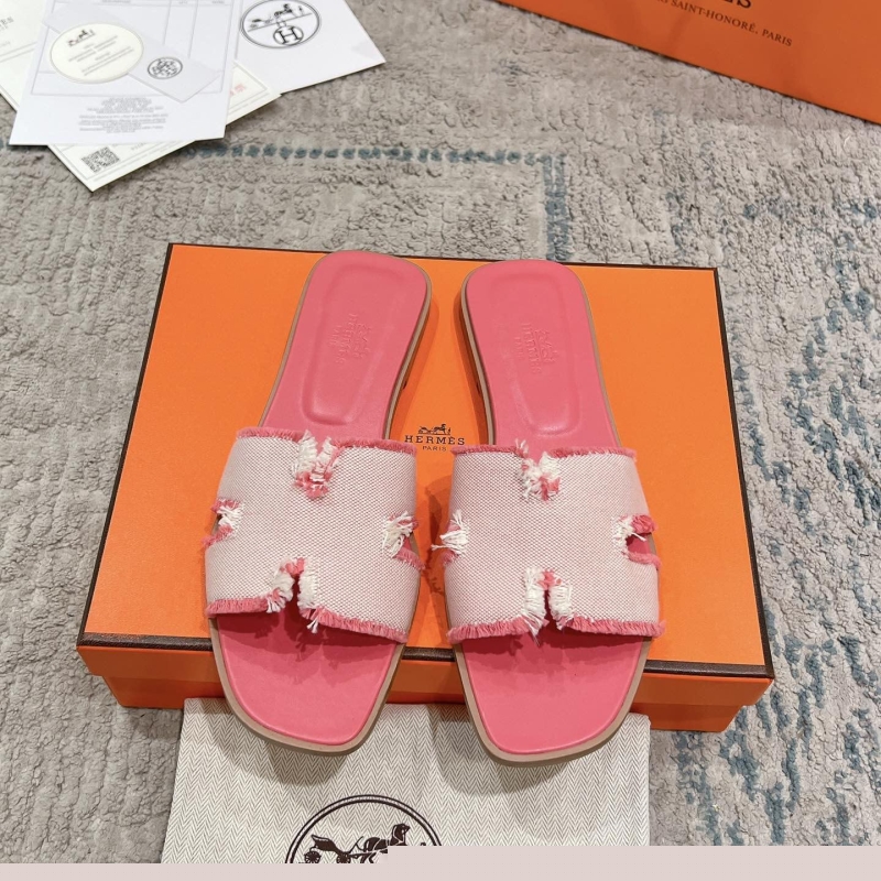 H**mes slippers